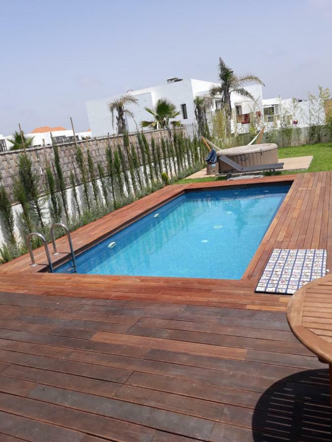 Superbe Villa Avec Piscine Plages Des Nations Rabat Exterior photo